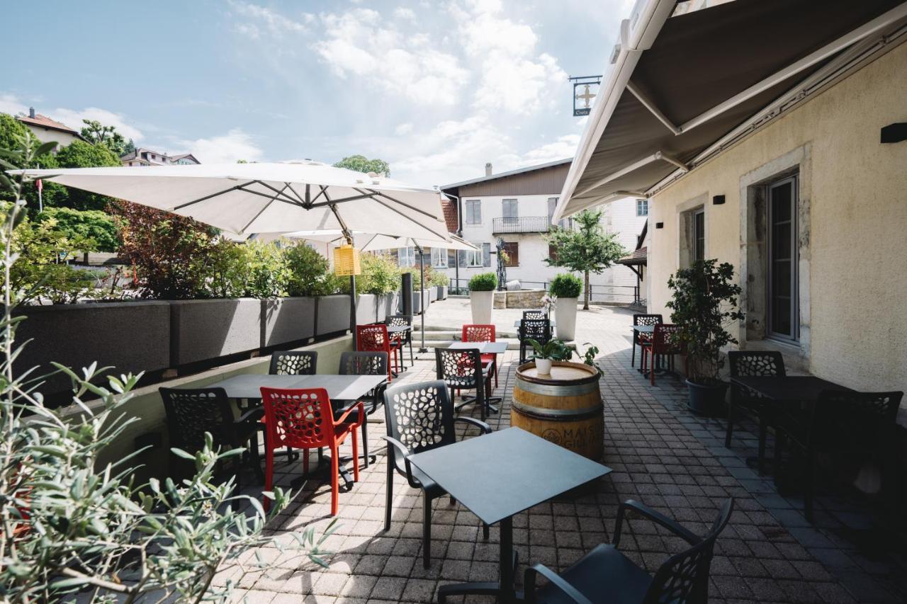 Hotel-Restaurant La Croix D'Or Ballaigues Экстерьер фото